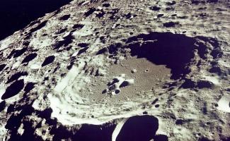 Луна - характеристика и описание планеты Что больше масса луны или земли